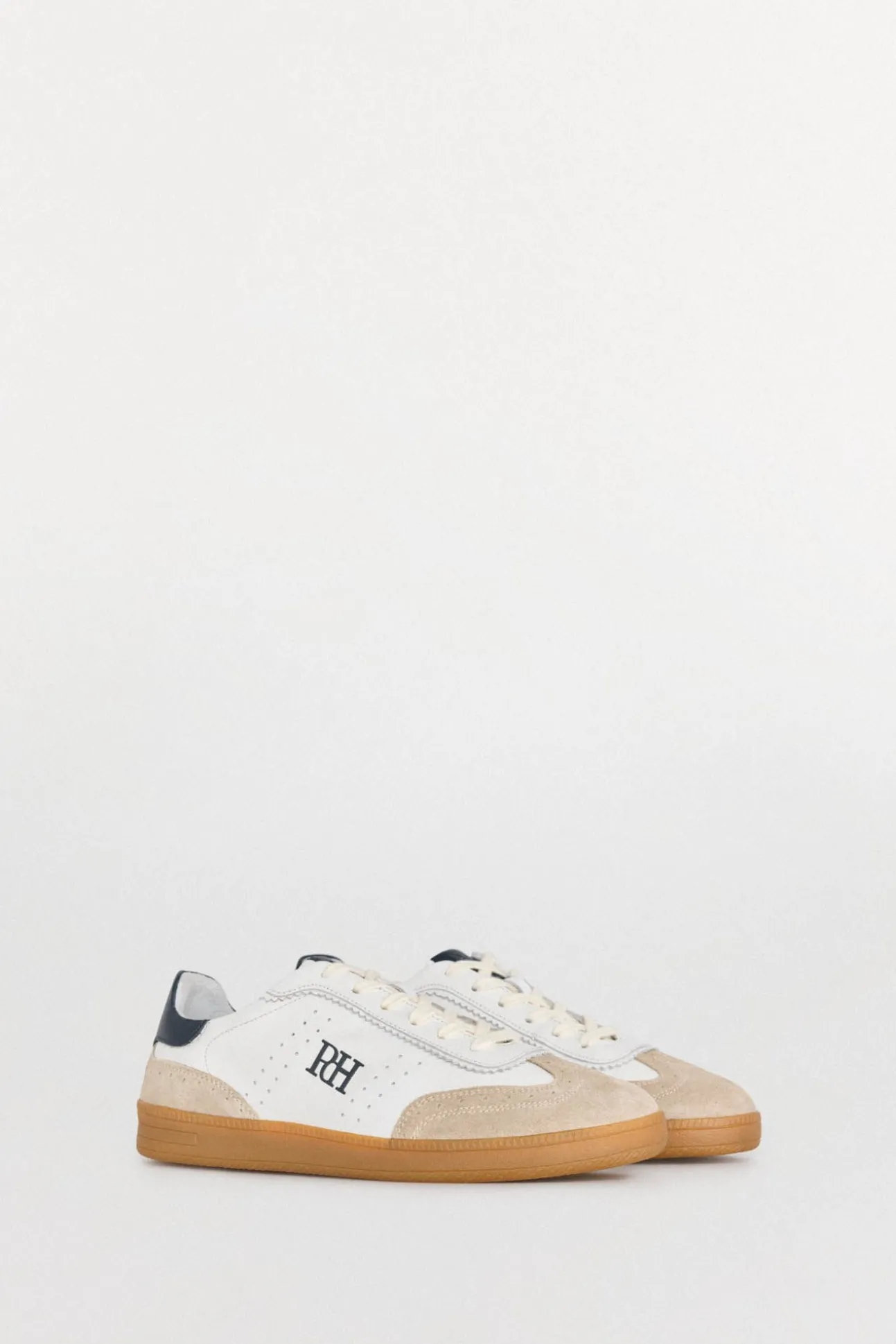 Zapatillas deportivas en piel