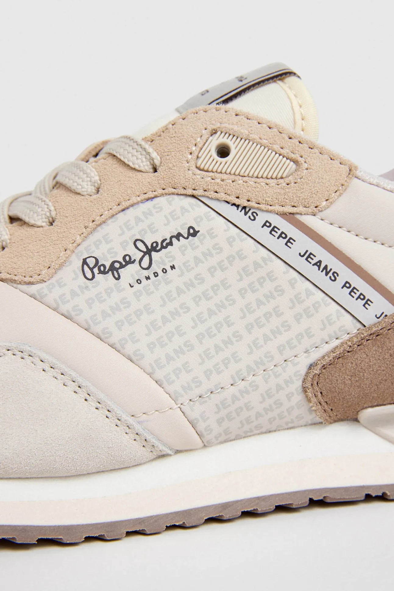 Zapatillas Running Logo Estampado