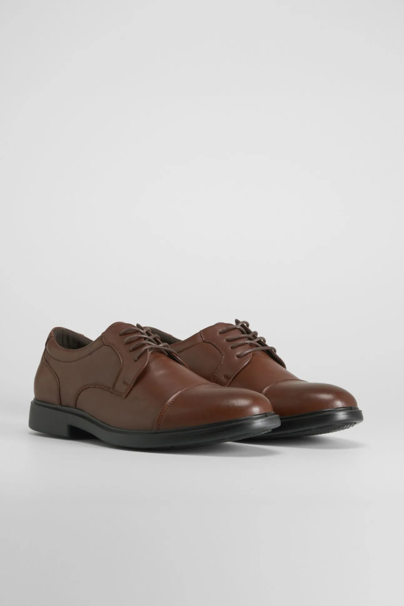 Zapato blucher vestir de COMFEET