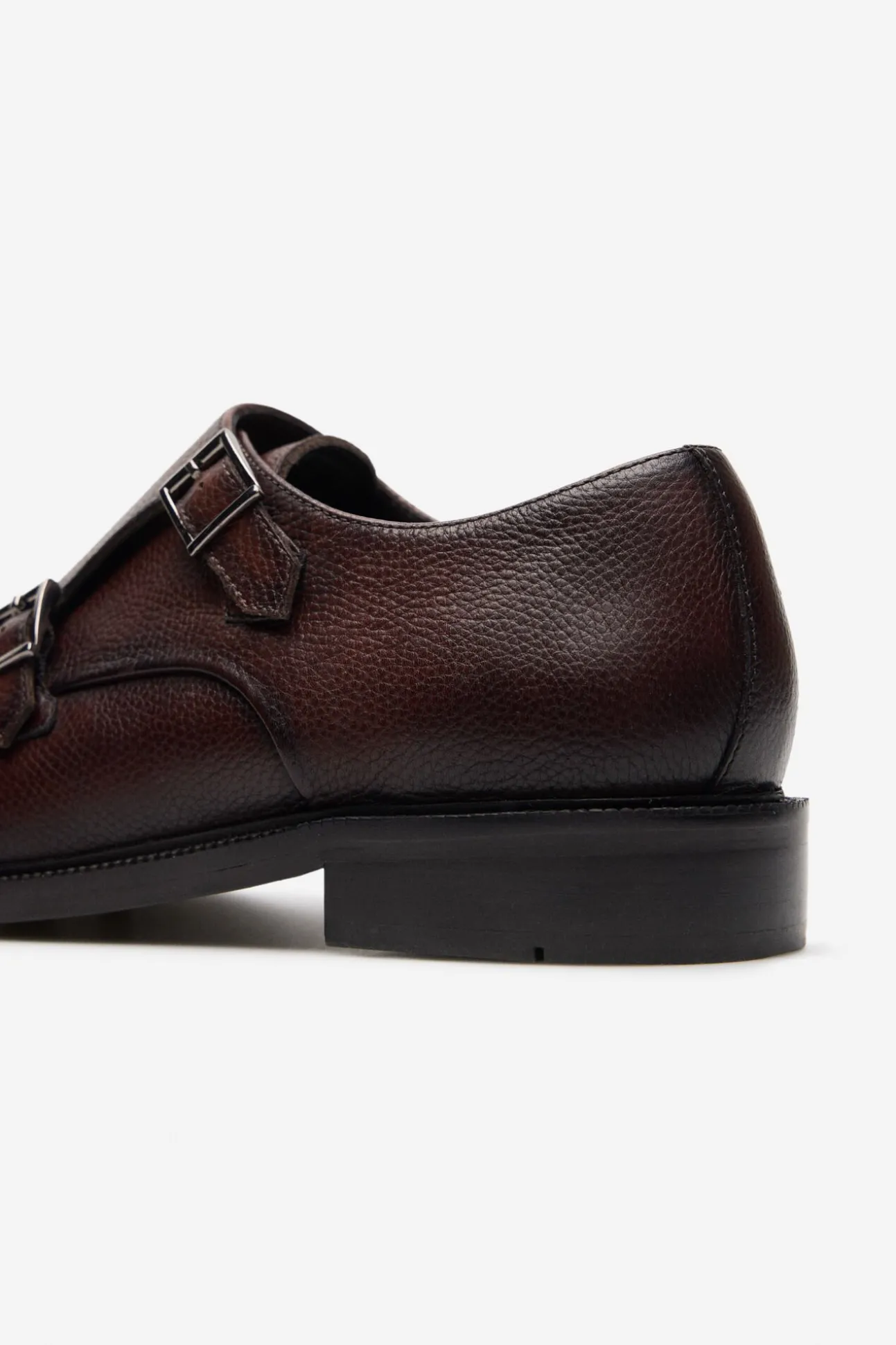 Zapato vestir 2 hebillas